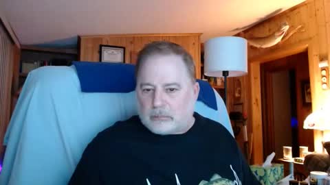 Snapshot of horsebigballs chatting on February 3, 2025, 7:18 am horsebigballs online show from February 3, 2025, 7:18 am