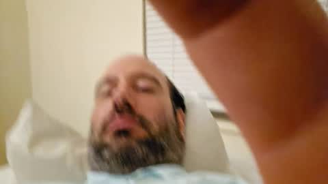 hot27245 online show from March 8, 2026, 2:04 am