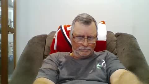 Snapshot of hot4tightholes chatting on March 8, 2026, 8:12 pm hot4tightholes online show from March 8, 2026, 8:12 pm