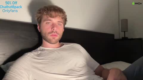 Edward aka Wolf online show from October 18, 2025, 10:43 pm