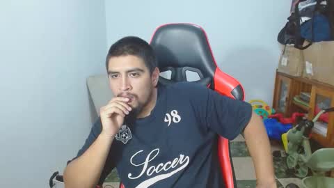 hot__husbands online show from November 28, 2025, 3:53 am