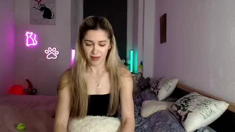 Dashka online show from March 19, 2026, 10:36 pm