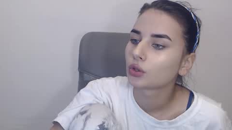 Snapshot of hot_bruny chatting on October 9, 2025, 1:53 pm Bruny online show from October 9, 2025, 1:53 pm