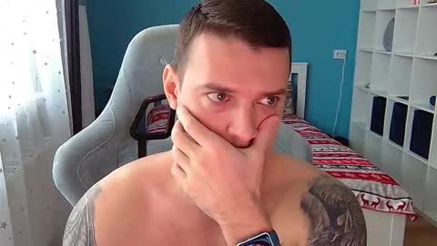 hot_cap_77 online show from January 10, 2026, 12:18 pm