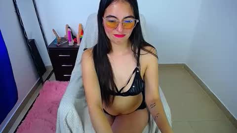 Snapshot of hot_girl01_hanna chatting on March 27, 2026, 9:03 pm angie online show from March 27, 2026, 9:03 pm