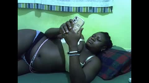 Snapshot of hot_girlly chatting on April 8, 2026, 6:13 am hot_girlly online show from April 8, 2026, 6:13 am