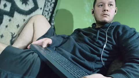hot_guy36 online show from December 21, 2025, 4:14 pm