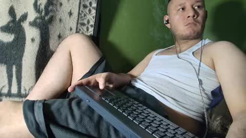 hot_guy36 online show from March 7, 2026, 4:42 am
