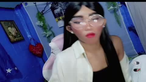 Khianna online show from March 27, 2026, 12:38 pm