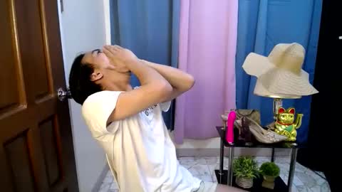 Snapshot of hot_kianxx chatting on May 24, 2026, 5:40 pm hot_kianxx online show from May 24, 2026, 5:40 pm