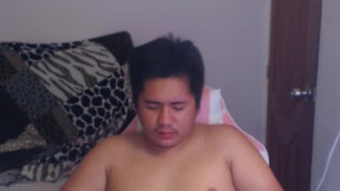 hot_kiel online show from April 5, 2026, 4:04 pm