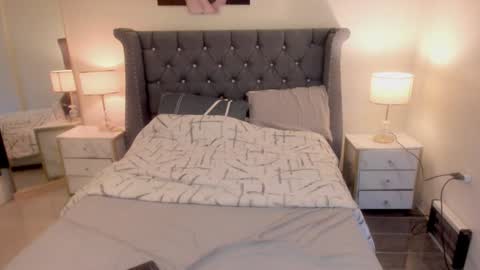 Snapshot of hot_laureen chatting on December 2, 2024, 10:18 am lyn online show from December 2, 2024, 10:18 am