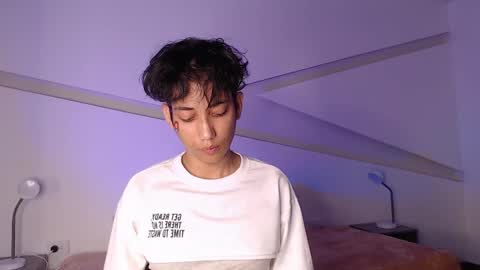 Alana online show from March 1, 2025, 12:39 am