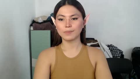 Snapshot of hot_precious_nikki chatting on April 28, 2026, 7:46 am Nikki online show from April 28, 2026, 7:46 am
