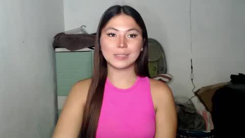 Snapshot of hot_precious_nikki chatting on May 17, 2026, 1:51 pm Nikki online show from May 17, 2026, 1:51 pm