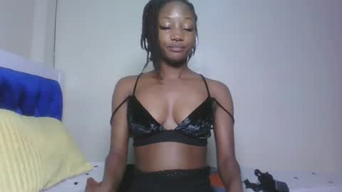 Snapshot of hot_sexxxy_girl chatting on June 13, 2026, 7:45 pm Milly online show from June 13, 2026, 7:45 pm
