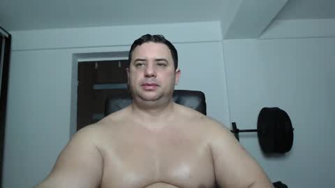 Snapshot of hot_stefano1 chatting on October 26, 2025, 4:29 am Stefano.. online show from October 26, 2025, 4:29 am