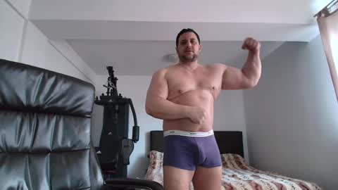 Stefano.. online show from March 15, 2026, 5:02 am