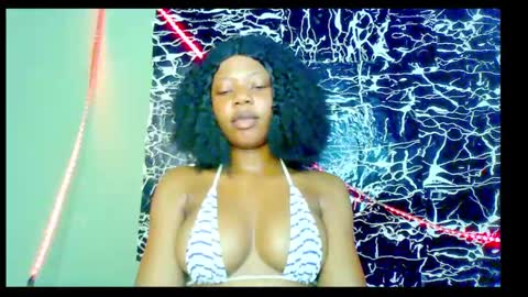 Stella online show from January 18, 2025, 7:04 pm