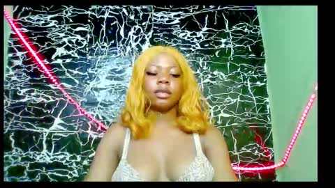 Stella online show from February 6, 2025, 11:10 am