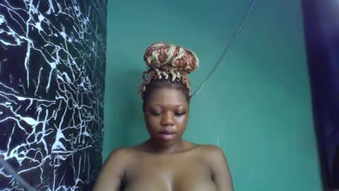 Stella online show from February 10, 2025, 7:47 am