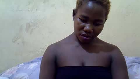 hotagrace online show from March 7, 2026, 12:13 pm