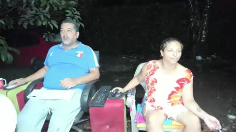 hotandfierylatinos online show from April 8, 2026, 10:04 am