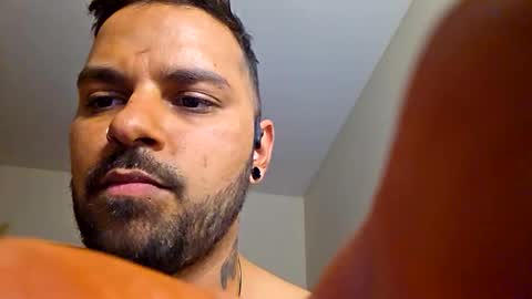 hotaus90 online show from April 21, 2026, 10:56 pm