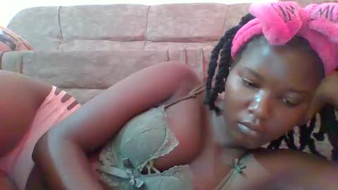 love online show from February 13, 2025, 8:06 am