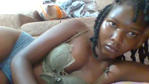 love online show from March 3, 2025, 3:41 am