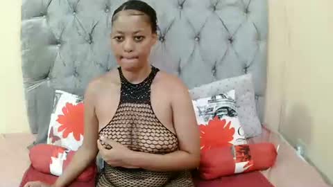 hotbabe450 online show from April 10, 2026, 1:44 am