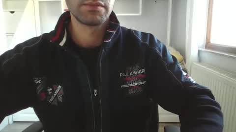 Snapshot of hotboy975334 chatting on October 29, 2025, 12:18 pm Alp online show from October 29, 2025, 12:18 pm