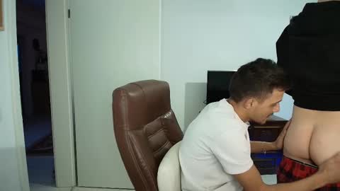 Hotboyshorny online show from February 14, 2026, 3:42 pm