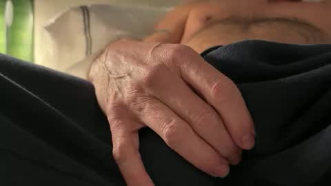 Snapshot of hotbulgedaddy chatting on March 20, 2026, 7:46 am Horny for strapping and sounding online show from March 20, 2026, 7:46 am