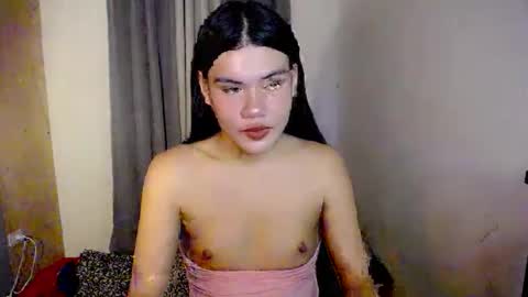 Snapshot of hotbunnyrainx chatting on March 22, 2026, 4:32 pm rain online show from March 22, 2026, 4:32 pm