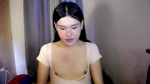 Snapshot of hotbunnyrainx chatting on March 30, 2026, 7:31 am rain online show from March 30, 2026, 7:31 am