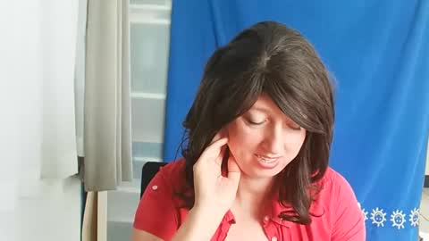 Hot Destany online show from March 11, 2025, 8:41 am