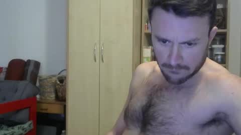 Le jardinier sexy online show from March 19, 2026, 10:25 pm