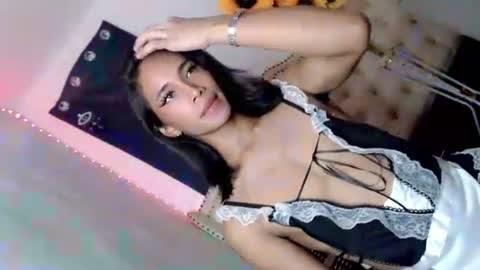 hotgirl_krisxx online show from October 7, 2025, 9:28 am
