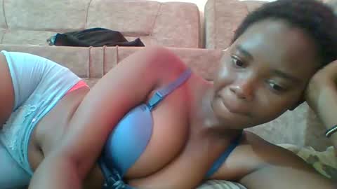 Queen online show from February 26, 2025, 6:58 am