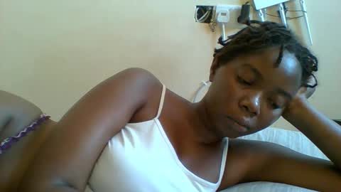 Queen online show from February 26, 2026, 7:51 am