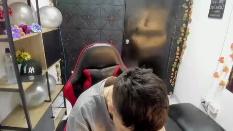 hannah online show from March 8, 2026, 2:37 am