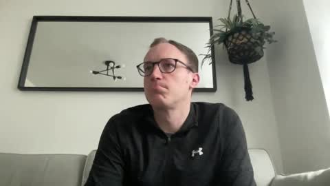 Snapshot of hotholby86 chatting on February 9, 2025, 12:30 pm hotholby86 online show from February 9, 2025, 12:30 pm