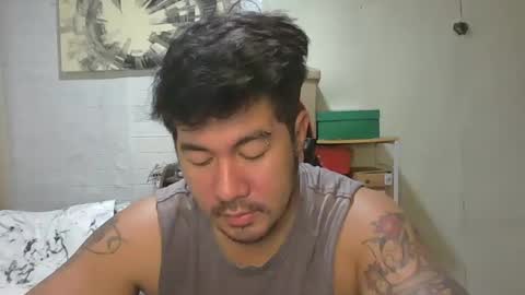 Snapshot of hothunkybear23 chatting on December 6, 2024, 1:18 am Khel online show from December 6, 2024, 1:18 am