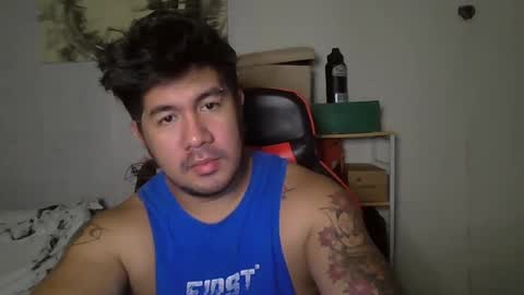 Snapshot of hothunkybear23 chatting on December 9, 2024, 9:39 am Khel online show from December 9, 2024, 9:39 am