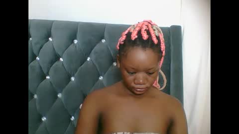 LOYCE online show from February 28, 2026, 11:55 am