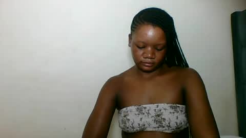 LOYCE online show from July 6, 2026, 10:01 pm