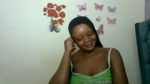 LOYCE online show from July 12, 2026, 10:23 pm