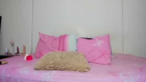 Krystel online show from February 15, 2025, 1:16 pm