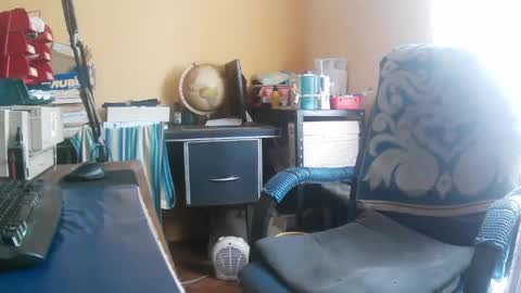 Snapshot of hotleopold chatting on May 5, 2026, 12:13 pm hotleopold online show from May 5, 2026, 12:13 pm